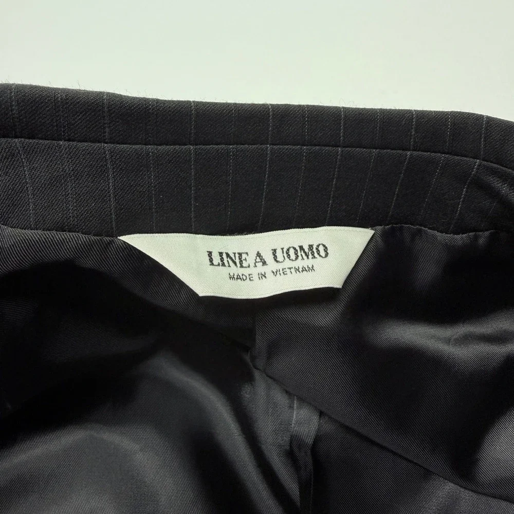 Linea Uomo Mens 39 Short Navy Blue Pinstripe Super 100s Wool 3 Button Blazer